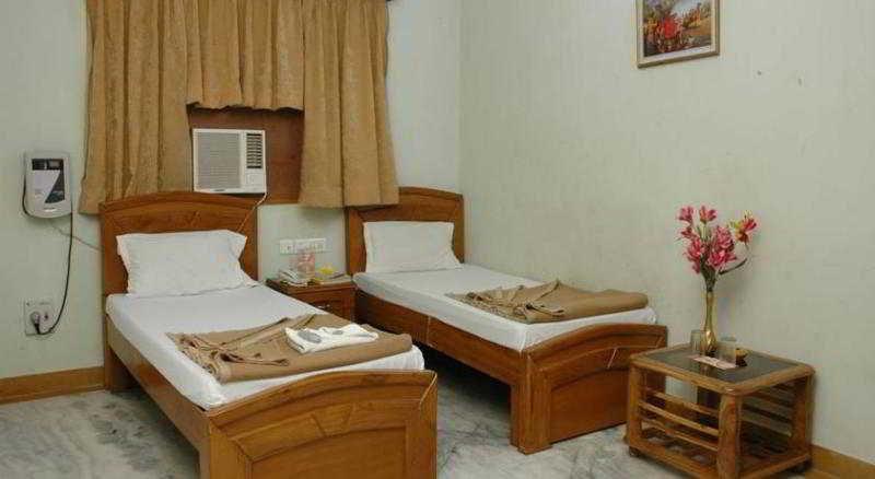 Indira International Inn New Delhi Extérieur photo